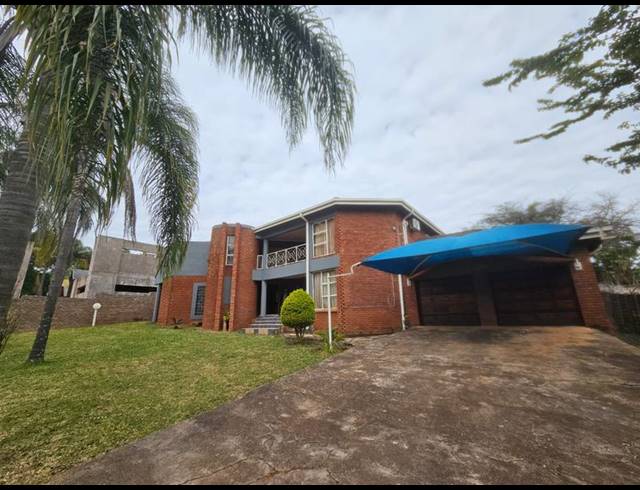 5 BEDROOM HOUSE FOR SALE IN LOUIS TRICHARDT